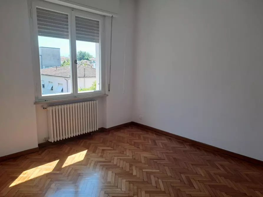 Immagine 23 di Appartamento in affitto  a Pisa