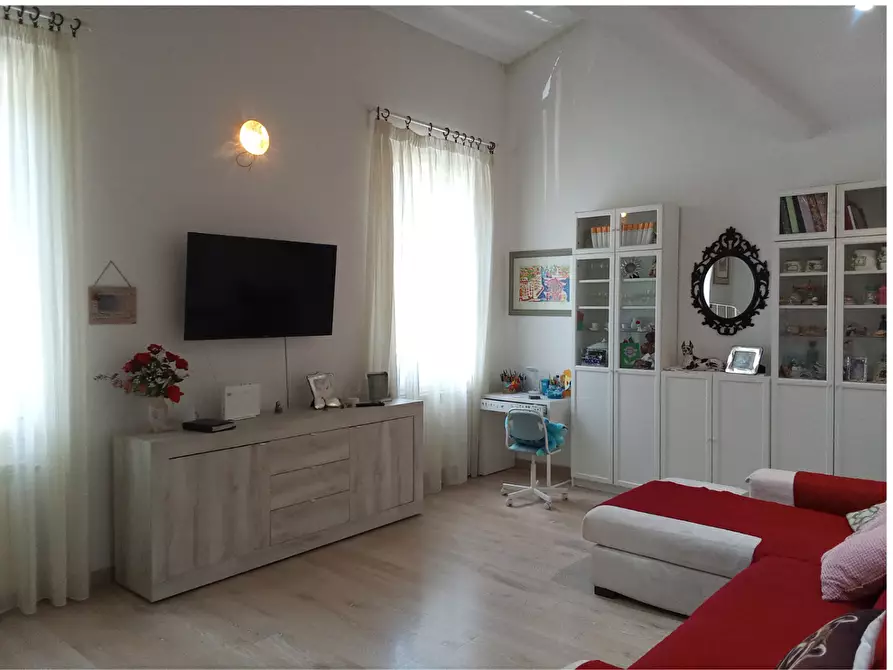 Immagine 1 di Appartamento in vendita  a Firenze