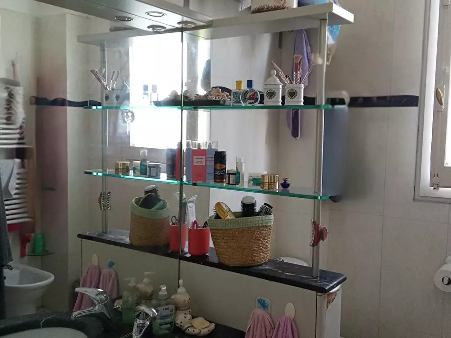 Immagine 19 di Appartamento in vendita  a Firenze