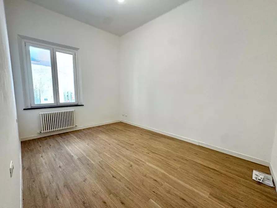 Immagine 14 di Appartamento in vendita  a Pisa