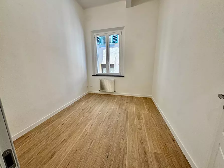 Immagine 10 di Appartamento in vendita  a Pisa