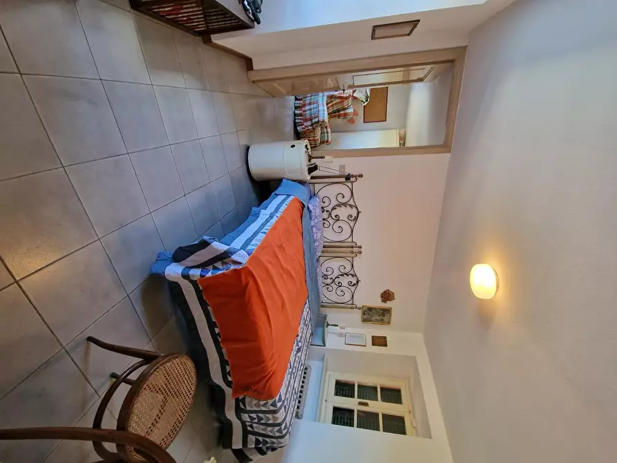 Immagine 16 di Villa in vendita  a Carrara