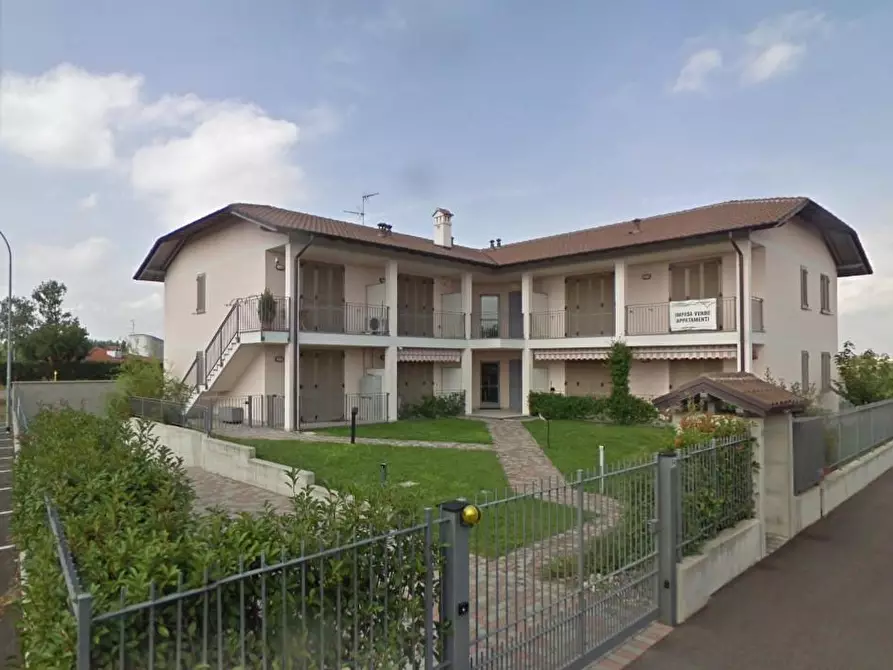 Immagine 1 di Appartamento in vendita  a Marcallo Con Casone