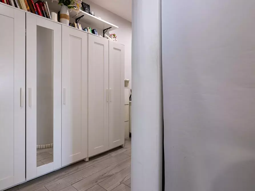 Immagine 11 di Appartamento in vendita  a Pontedera