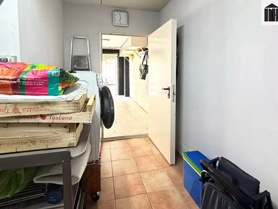 Immagine 23 di Appartamento in vendita  a Santa Croce Sull'arno