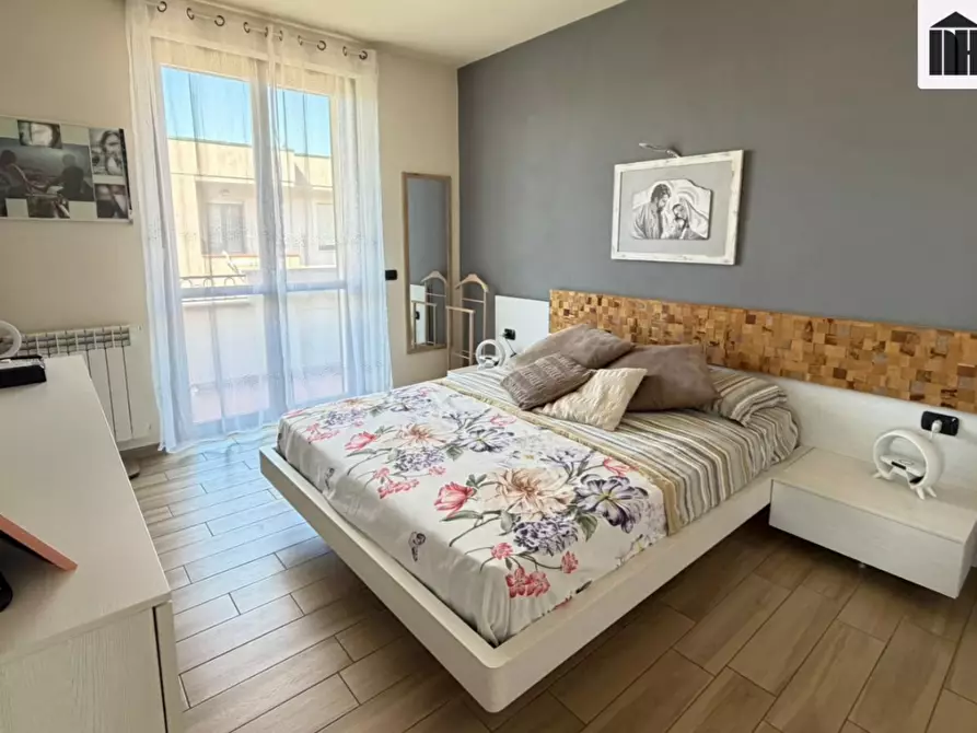 Immagine 11 di Appartamento in vendita  a Santa Croce Sull'arno
