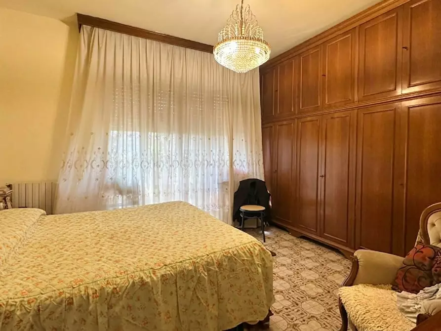 Immagine 29 di Casa indipendente in vendita  a Santa Maria A Monte
