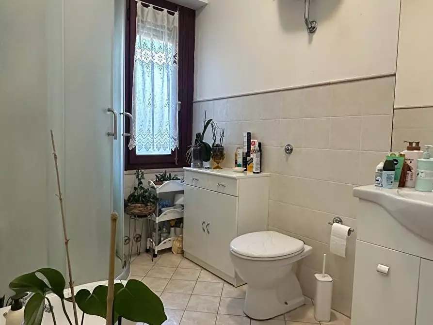 Immagine 26 di Casa indipendente in vendita  a Santa Maria A Monte