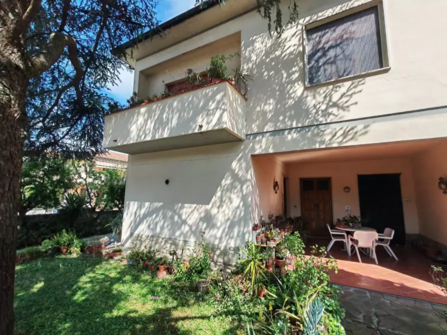 Immagine 5 di Casa indipendente in vendita  a Santa Maria A Monte