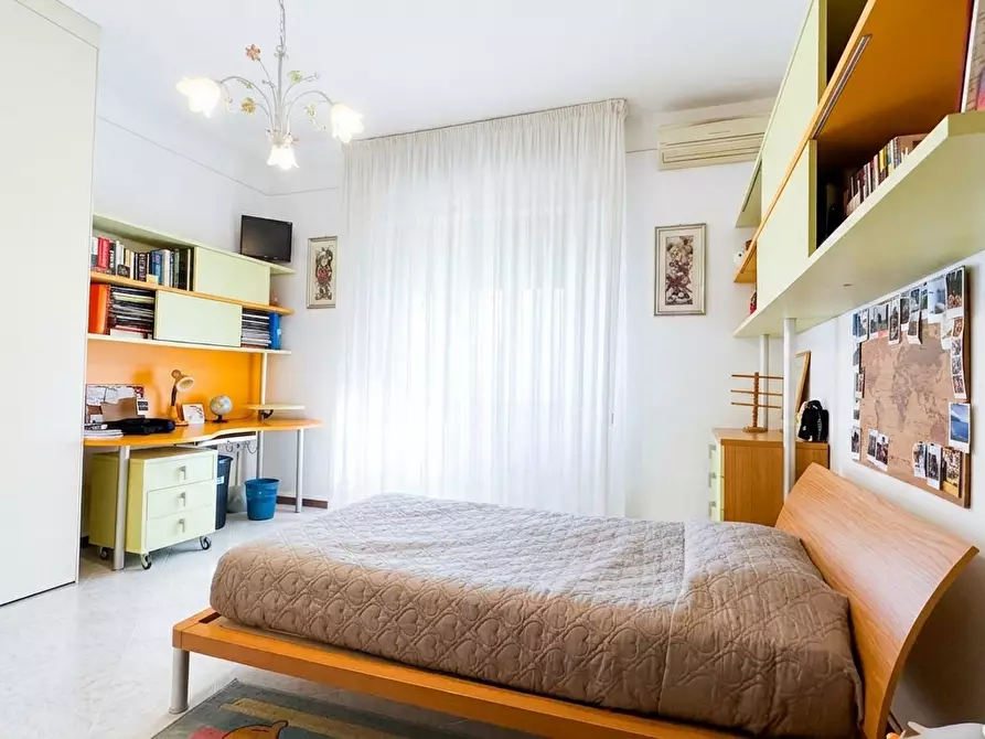 Immagine 19 di Casa indipendente in vendita  a Santa Maria A Monte