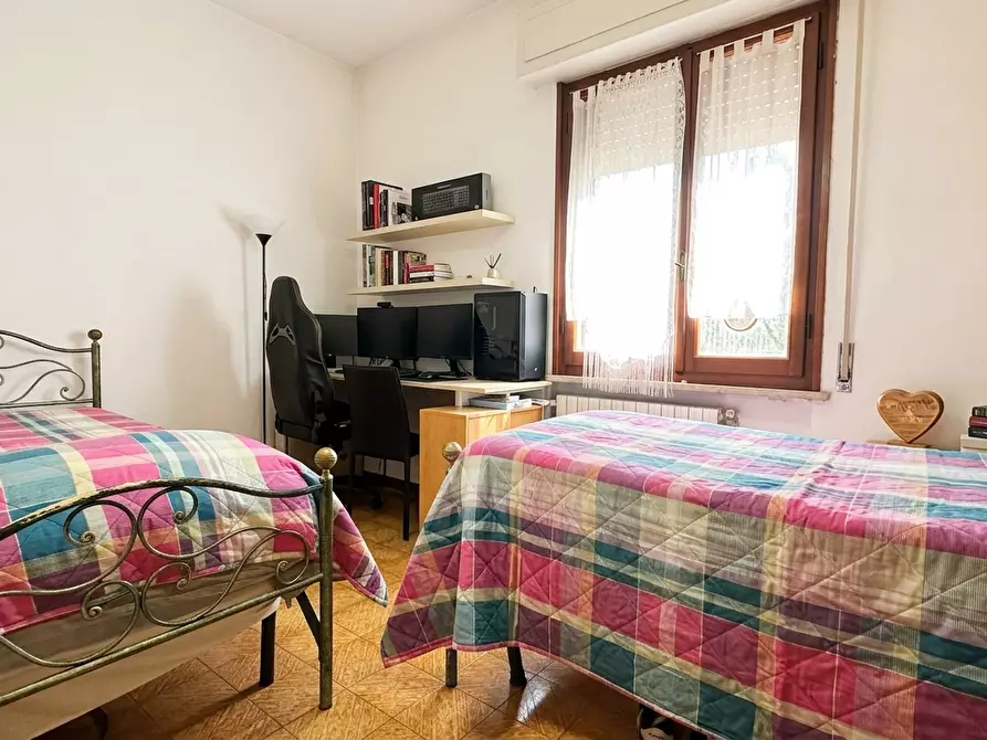 Immagine 28 di Casa indipendente in vendita  a Santa Maria A Monte