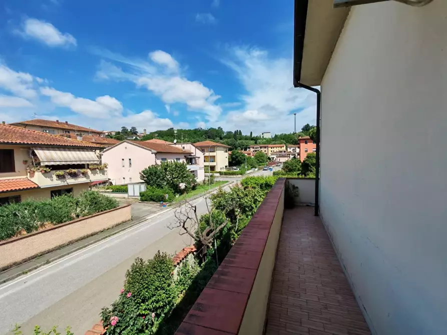 Immagine 42 di Casa indipendente in vendita  a Santa Maria A Monte
