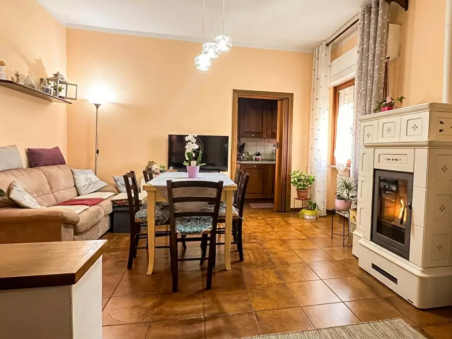 Immagine 24 di Casa indipendente in vendita  a Santa Maria A Monte