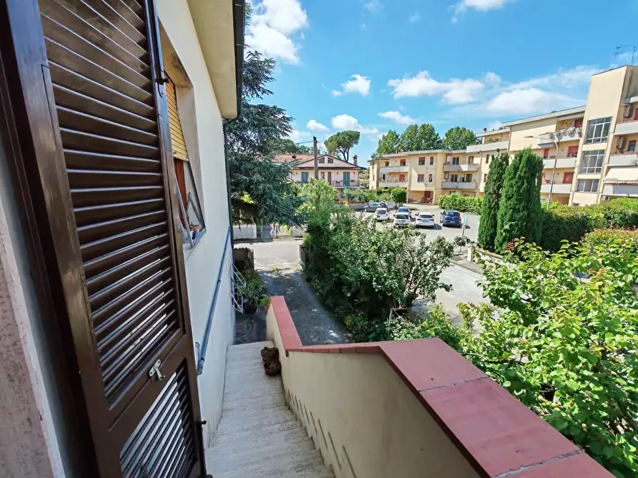 Immagine 41 di Casa indipendente in vendita  a Santa Maria A Monte