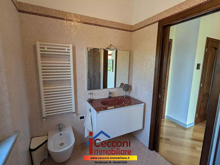 Immagine 38 di Villa in vendita  a Cerreto Guidi