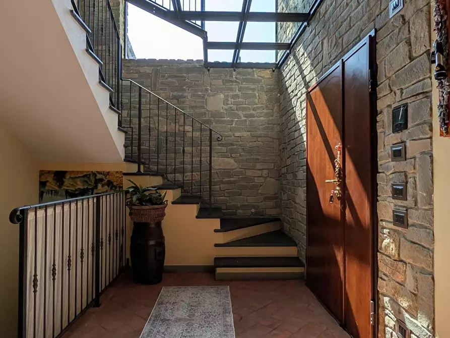 Immagine 7 di Villa in vendita  a Cerreto Guidi