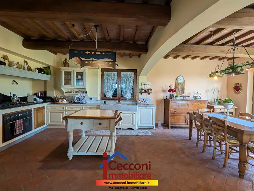 Immagine 15 di Villa in vendita  a Cerreto Guidi
