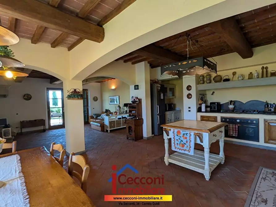 Immagine 13 di Villa in vendita  a Cerreto Guidi