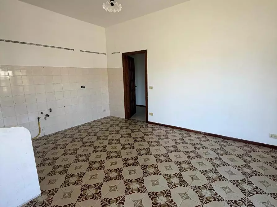 Immagine 3 di Appartamento in vendita  a Castelnuovo Magra