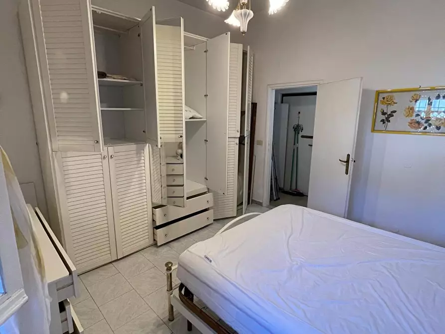 Immagine 12 di Appartamento in affitto  a Camaiore