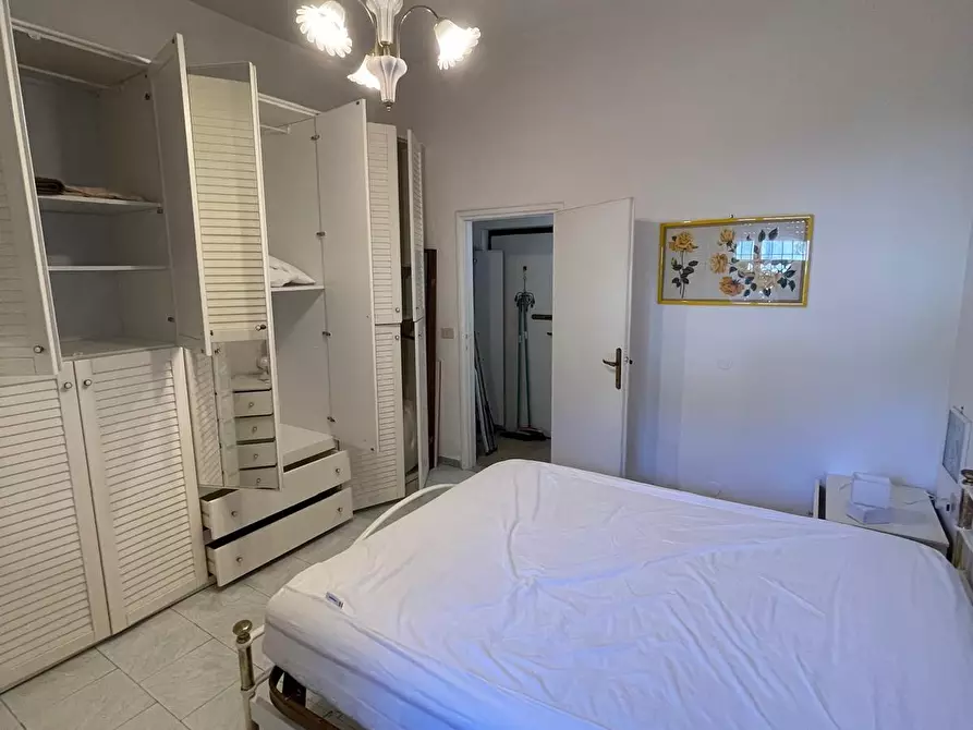 Immagine 13 di Appartamento in affitto  a Camaiore