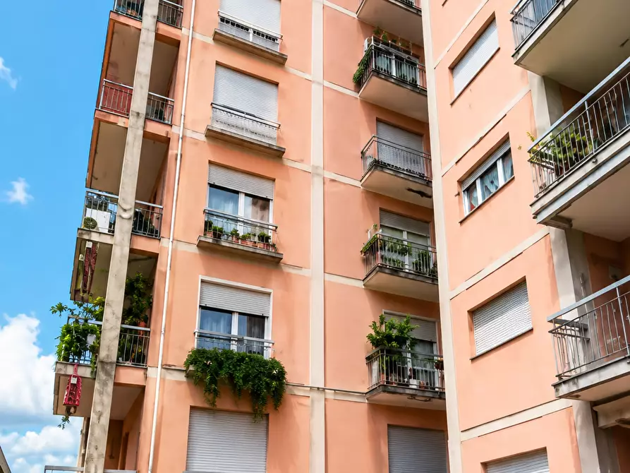 Immagine 1 di Casa indipendente in vendita  a Castellanza