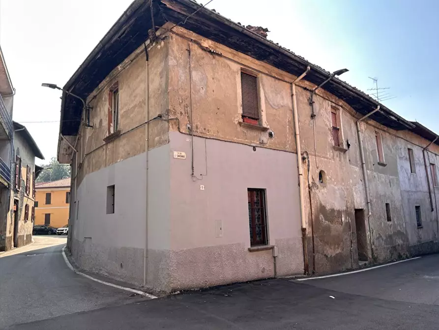 Immagine 2 di Casa indipendente in vendita  a Somma Lombardo