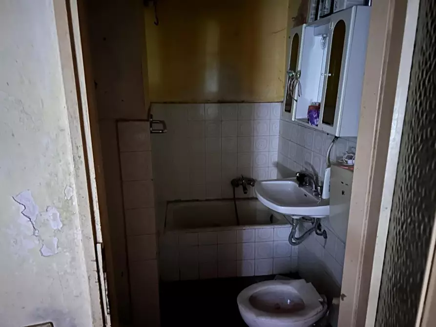 Immagine 3 di Casa indipendente in vendita  a Somma Lombardo