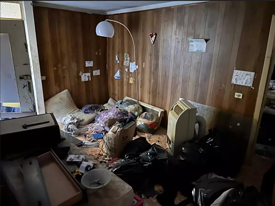 Immagine 5 di Casa indipendente in vendita  a Somma Lombardo
