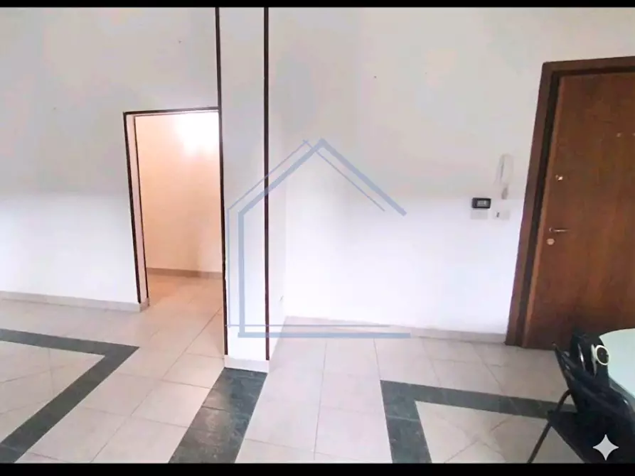Immagine 8 di Appartamento in vendita  a Montecatini Terme