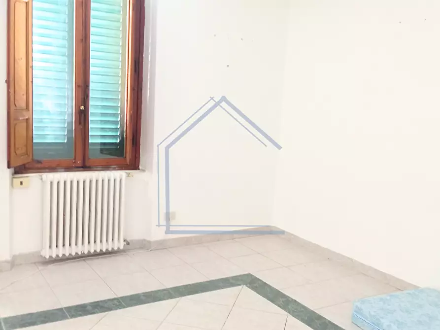 Immagine 10 di Appartamento in vendita  a Montecatini Terme