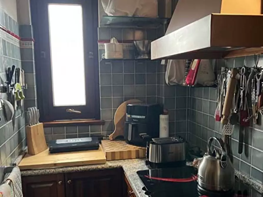 Immagine 4 di Porzione di casa in vendita  a Cislago