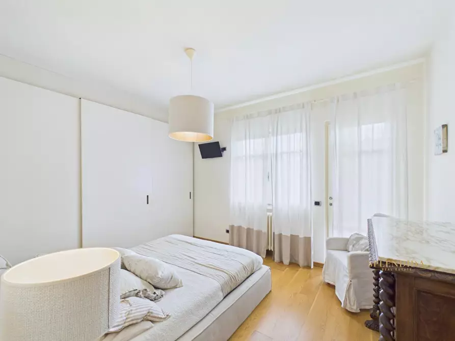 Immagine 10 di Villa in affitto  a Forte Dei Marmi