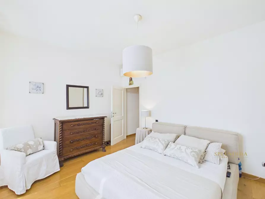 Immagine 8 di Villa in affitto  a Forte Dei Marmi