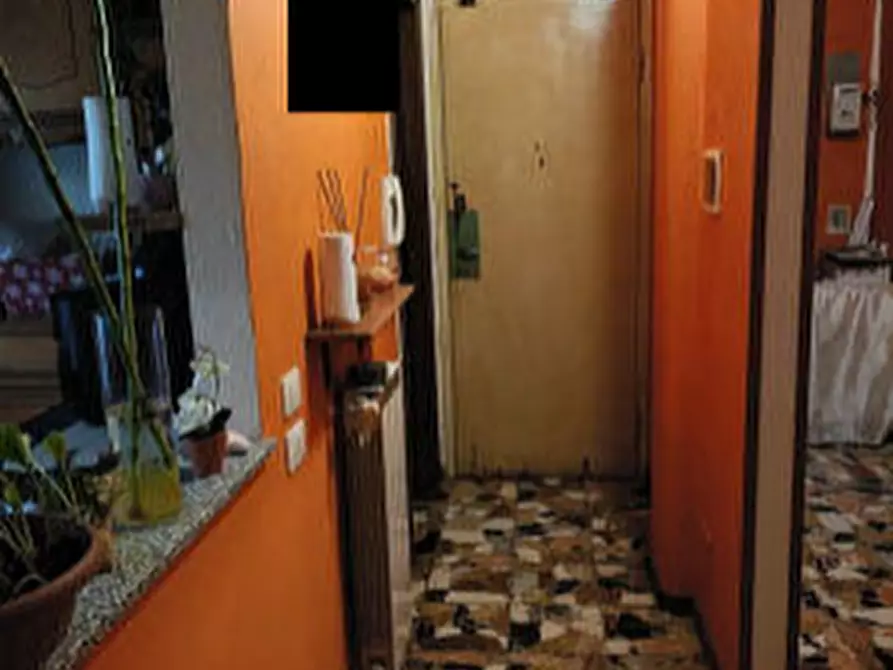 Immagine 9 di Appartamento in vendita  a Saronno