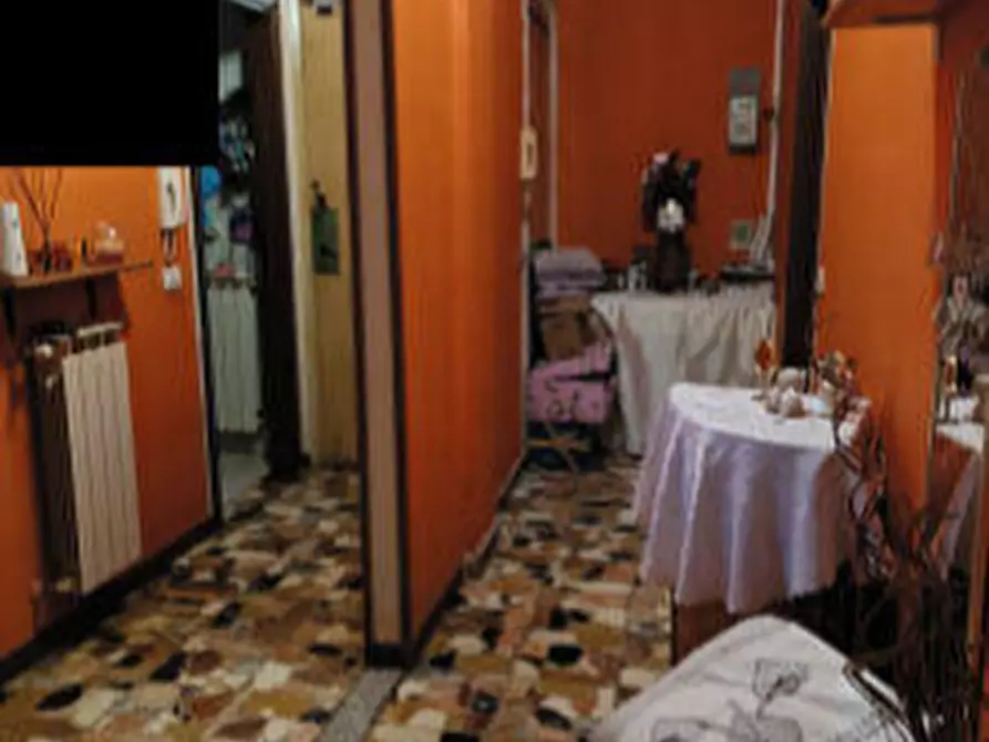 Immagine 8 di Appartamento in vendita  a Saronno