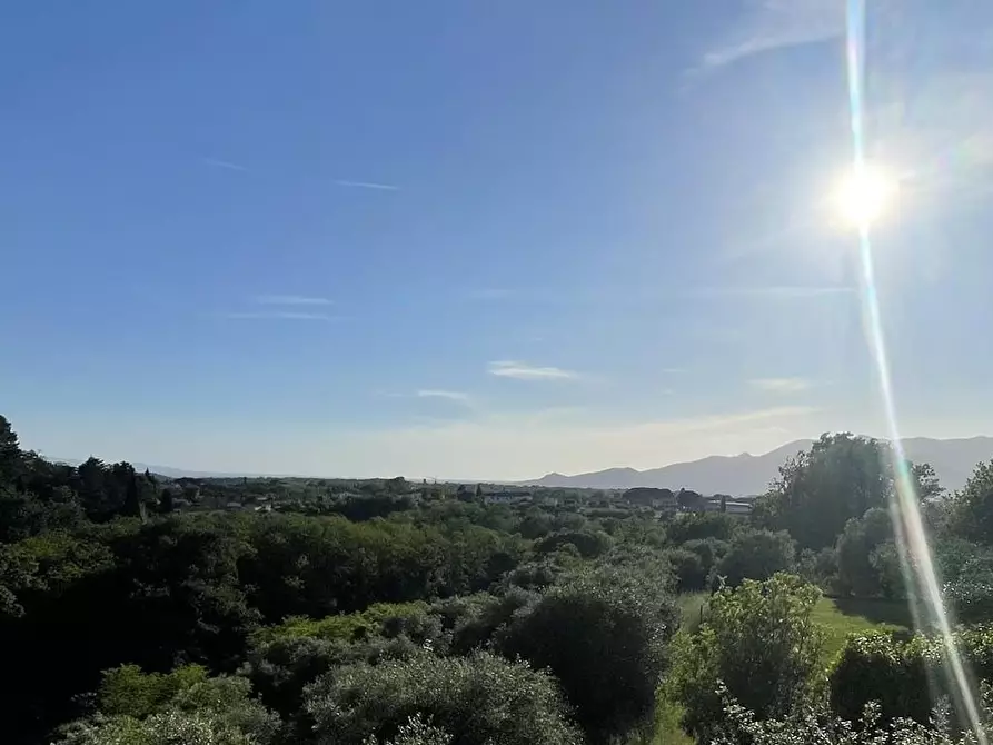 Immagine 1 di Casa indipendente in vendita  a Santa Maria A Monte