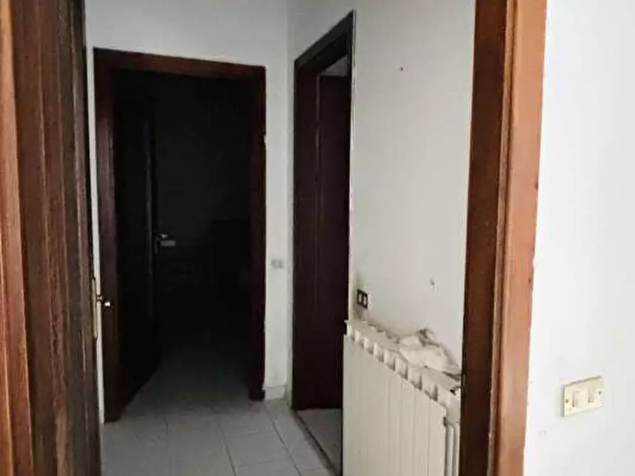 Immagine 17 di Appartamento in vendita  a Vergiate