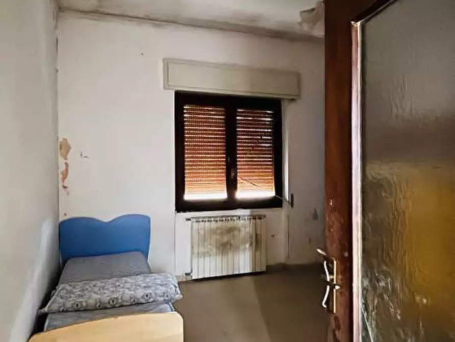 Immagine 19 di Appartamento in vendita  a Vergiate