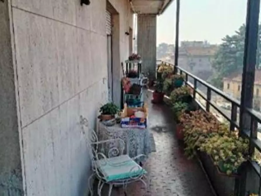 Immagine 5 di Appartamento in vendita  a Gallarate