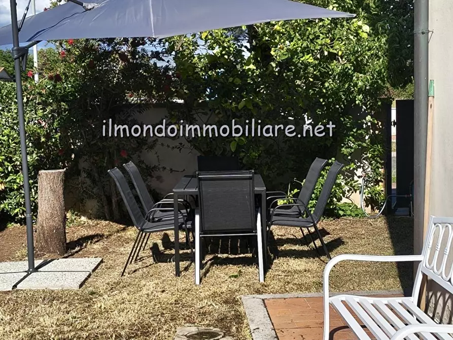 Immagine 2 di Villetta a schiera in affitto  a Rosignano Marittimo