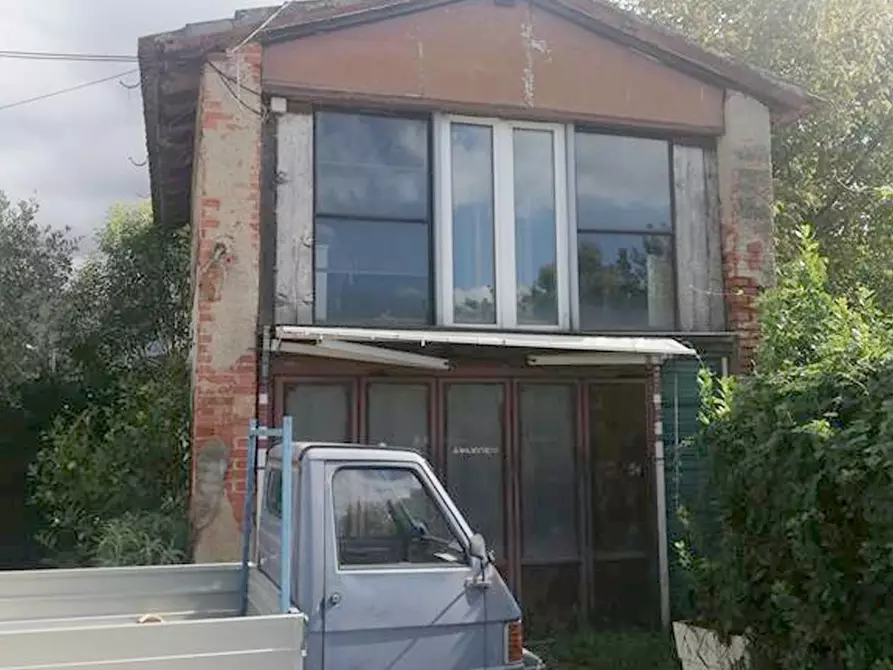 Immagine 23 di Casa indipendente in vendita  a Pietrasanta