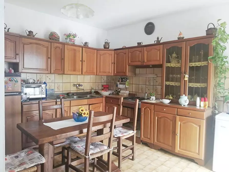 Immagine 17 di Casa indipendente in vendita  a Pietrasanta