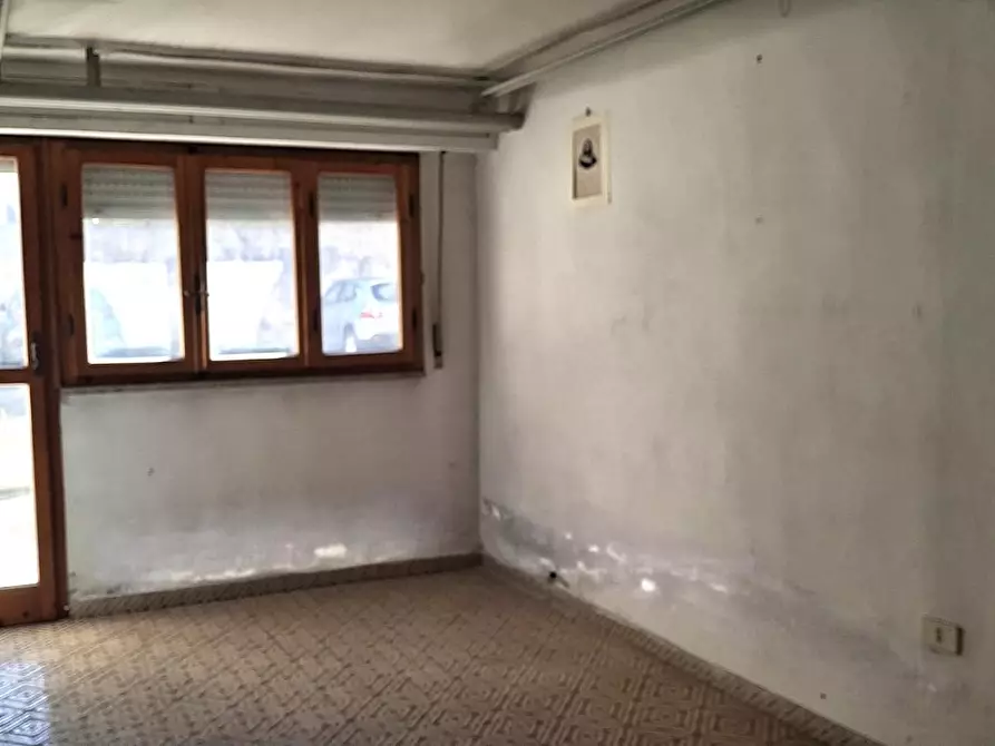 Immagine 12 di Appartamento in vendita  a Pisa