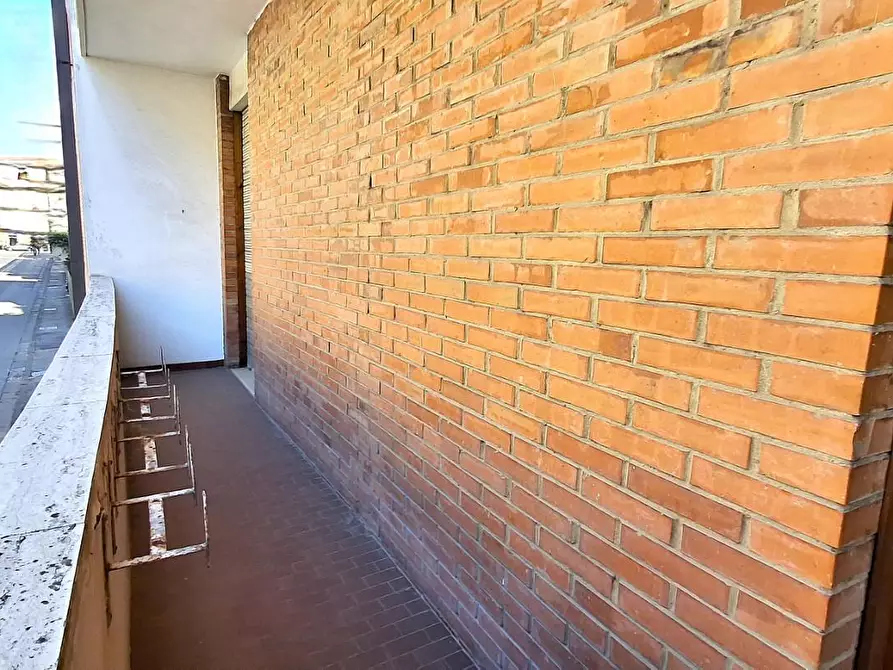 Immagine 3 di Appartamento in vendita  a Pisa