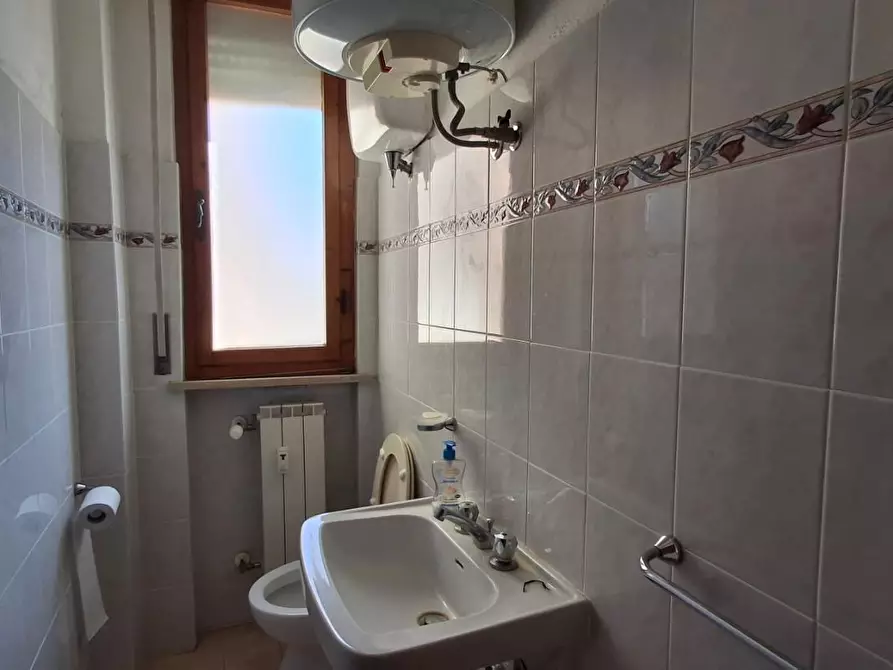 Immagine 9 di Appartamento in vendita  a Pisa