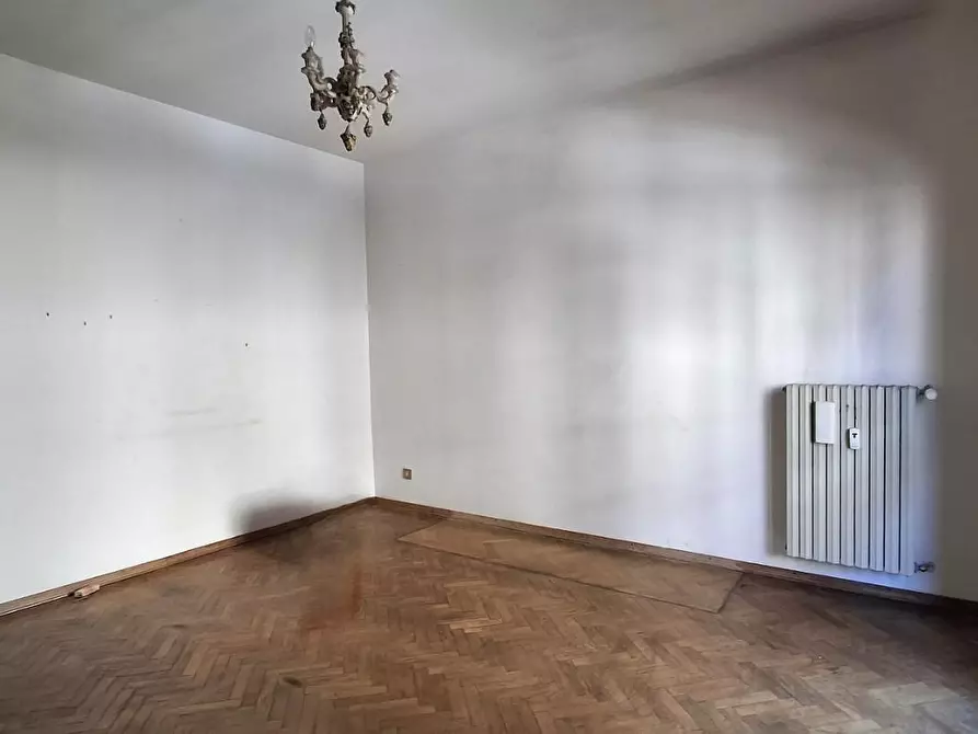 Immagine 6 di Appartamento in vendita  a Pisa