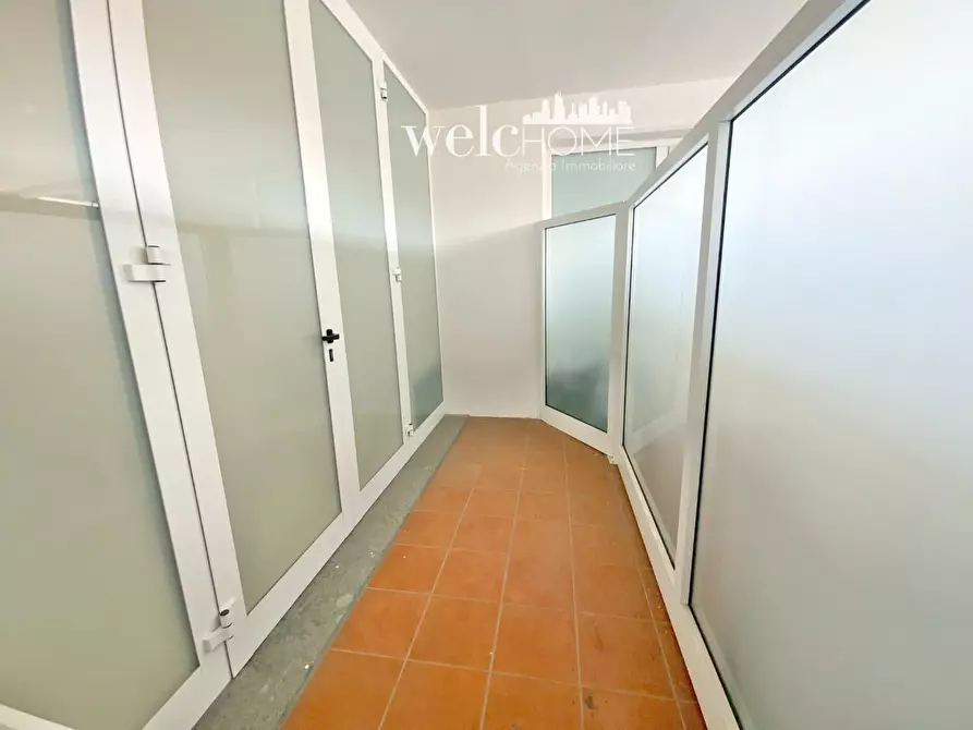 Immagine 23 di Appartamento in vendita  a Campi Bisenzio