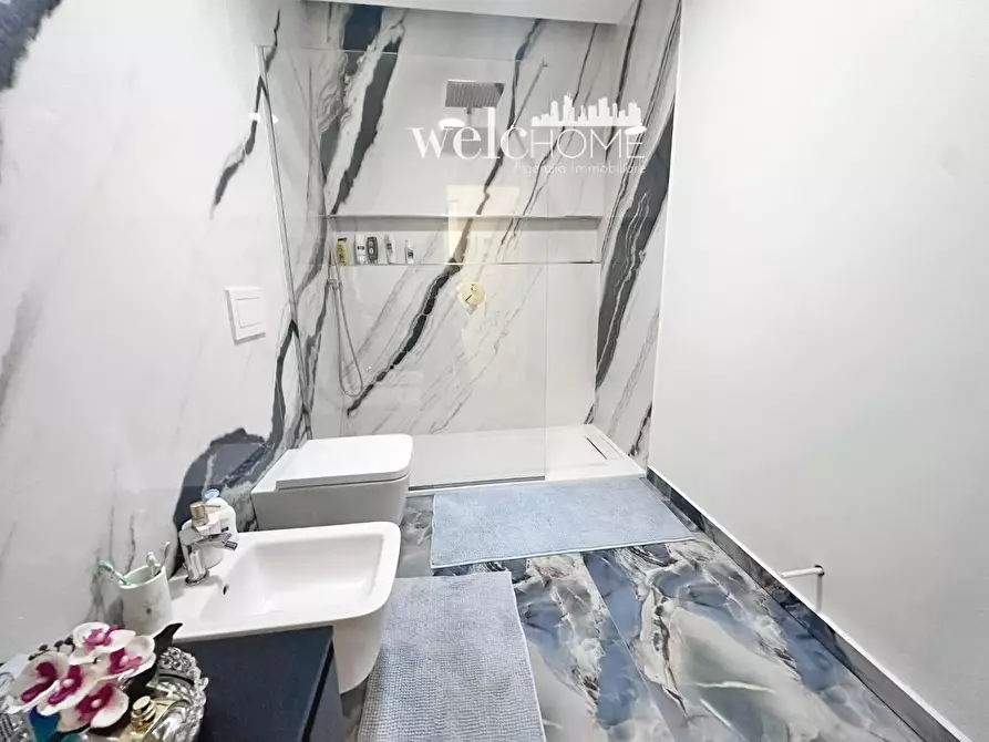 Immagine 16 di Terratetto in vendita  a Campi Bisenzio