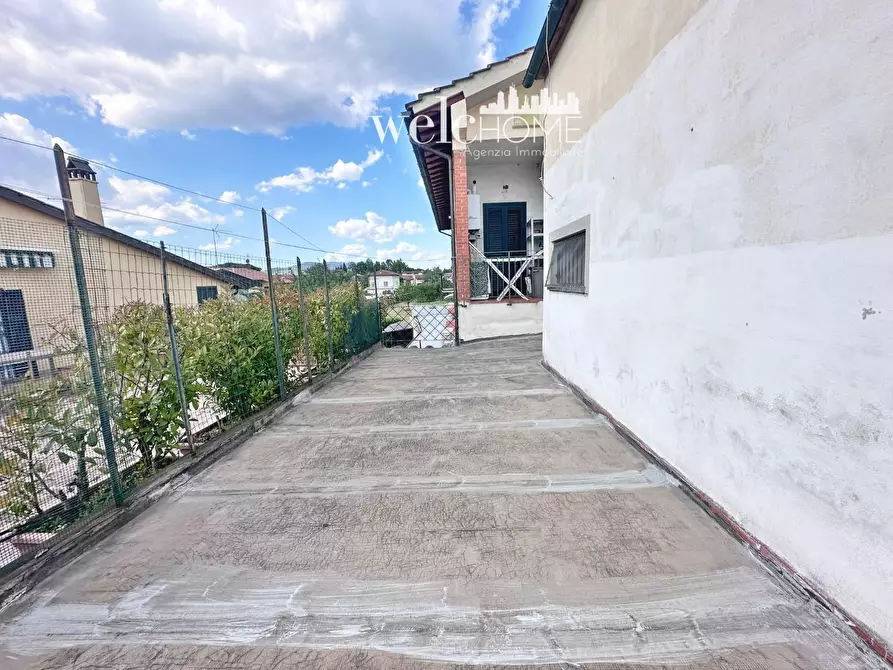 Immagine 20 di Terratetto in vendita  a Campi Bisenzio